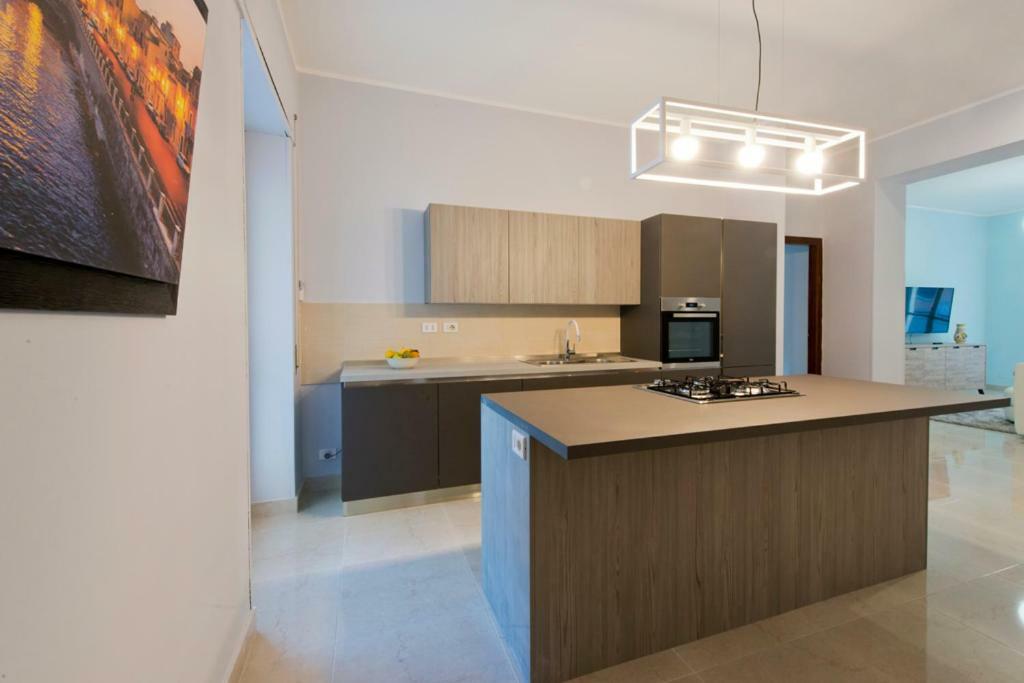 דירות סירקוזה Casa Bella - 3 Baths - Walk To Ortigia מראה חיצוני תמונה